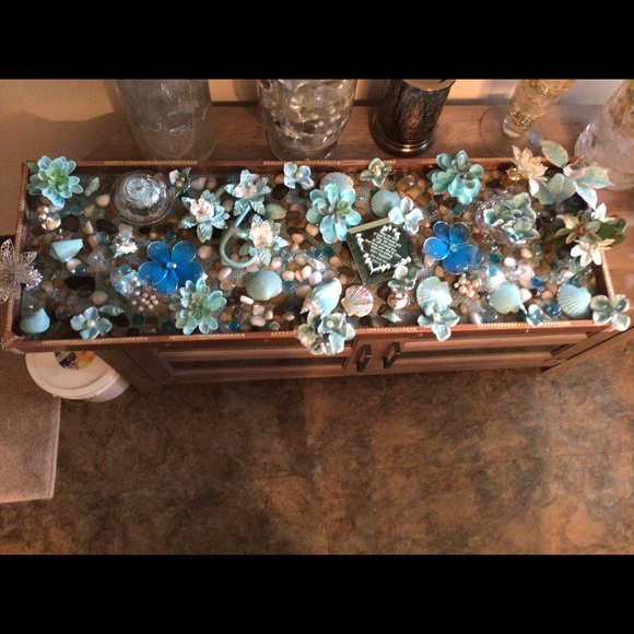 Table centerpiece - Picture 1 of 2